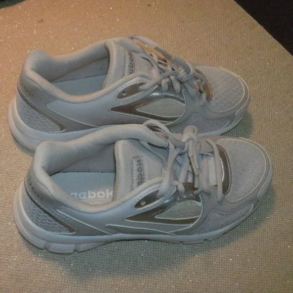 Reebok Shoes Reebok Y351 Athletic Sneaker Shoes White Metallic